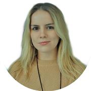 Profesora de matemáticas para todos los niveles. En bachillerato, especializada en Matemáticas aplicadas a las ciencias sociales.